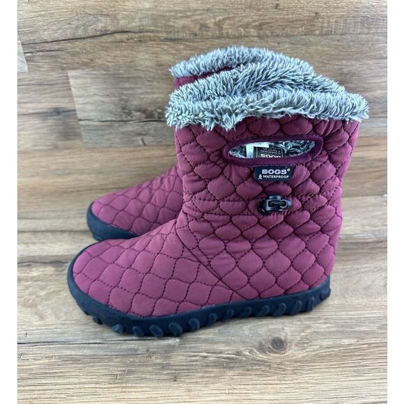 Bogs Quilt Puff 71952-601 Wine Pull On Boots Womens Size 6 37 - Picture 1 of 6
